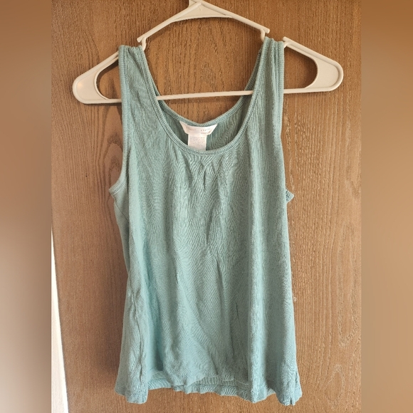 Gilligan & O'Malley Tops - Gilligan & O'Malley Green Tank Top Sleeveless Casual